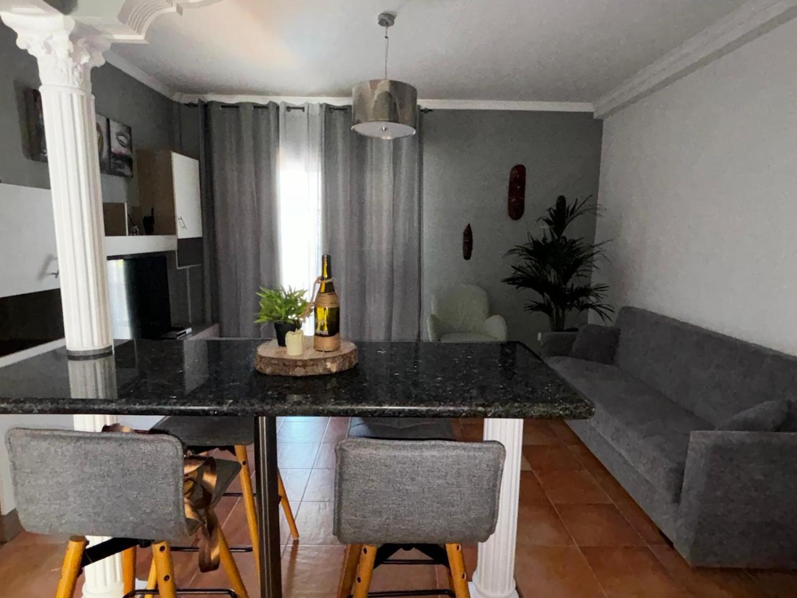 Apartamento Hans San Antonio  Eksteriør billede
