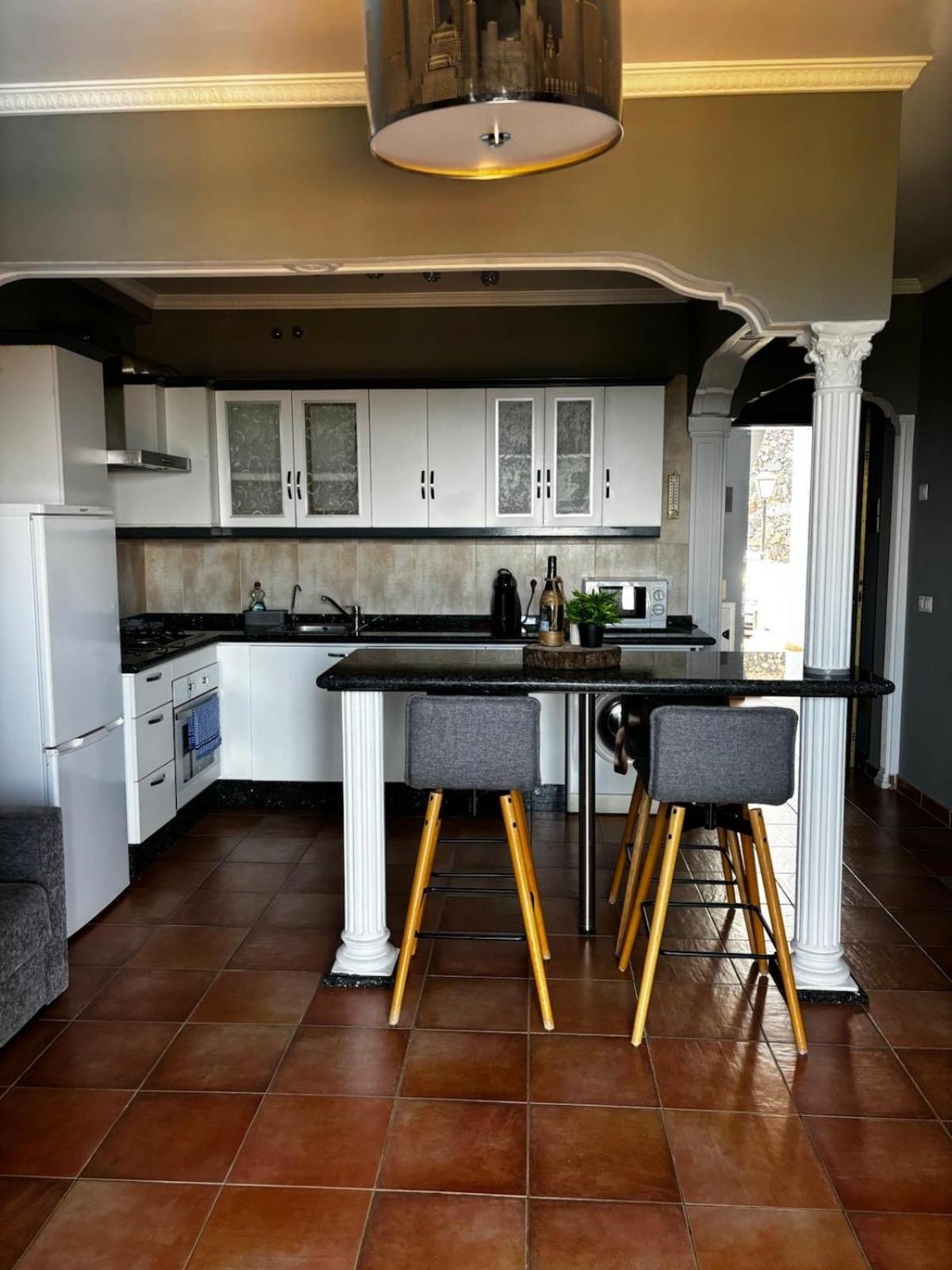 Apartamento Hans San Antonio  Eksteriør billede